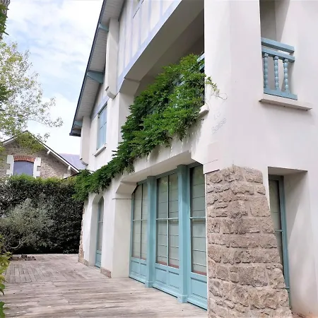 Maison La Baule, 8 Pieces, 12 Personnes - Fr-1-392-167